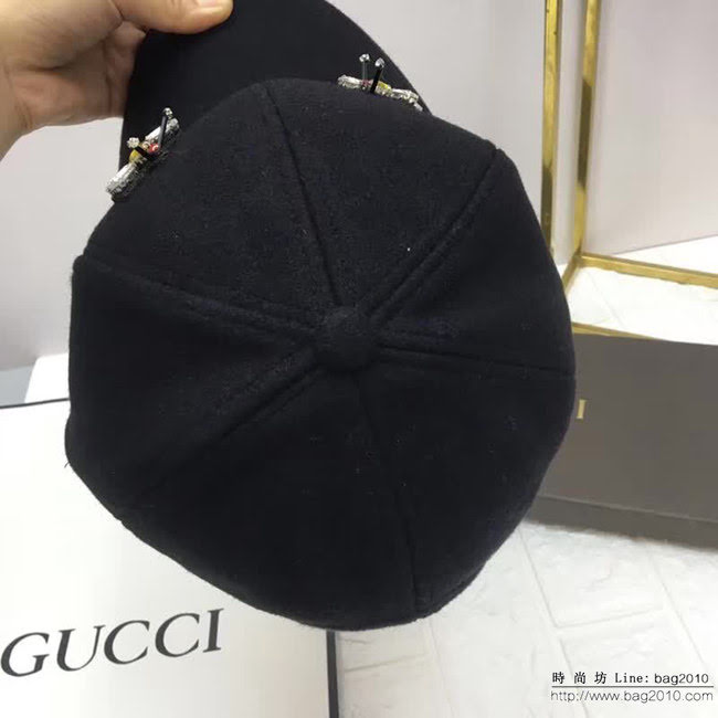 GUCCI古馳 時尚百搭款 帶鑽蜜蜂羊毛棒球帽 LLWJ5844